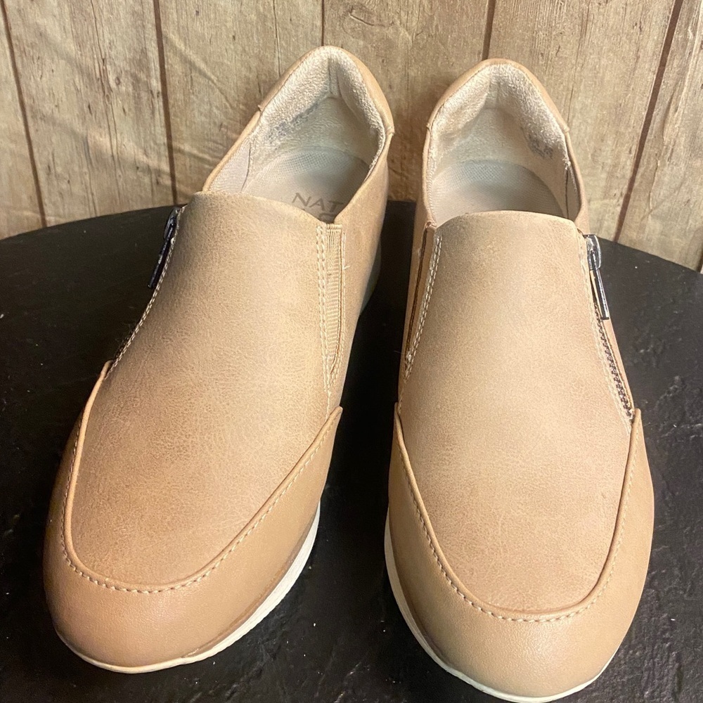 Naturalizer slip Ons